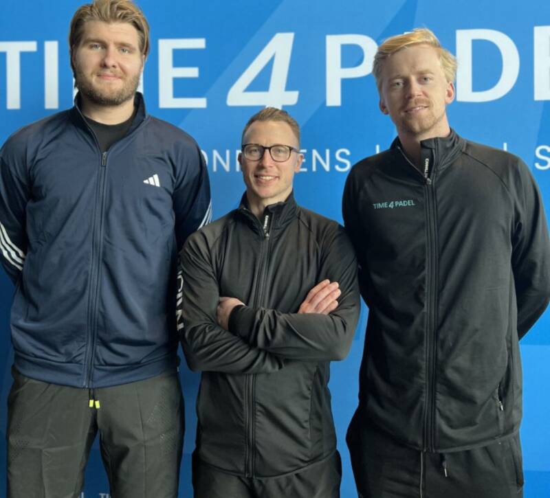 Linus Frost, Robert Pettersson och Johan Fors. Padelspelare i Göteborg.